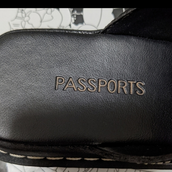 🆕 leather mules / clogs with stitching accents - Picture 3 of 5